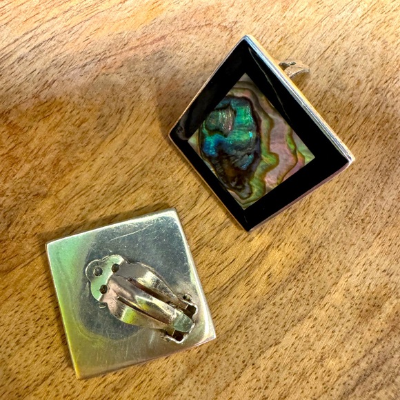 Vintage abalone earrings! - Picture 2 of 3